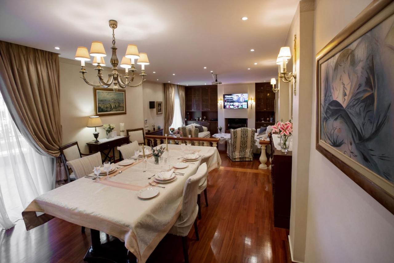 Exceptional Villa In Voula Near The Sea 아테네 외부 사진